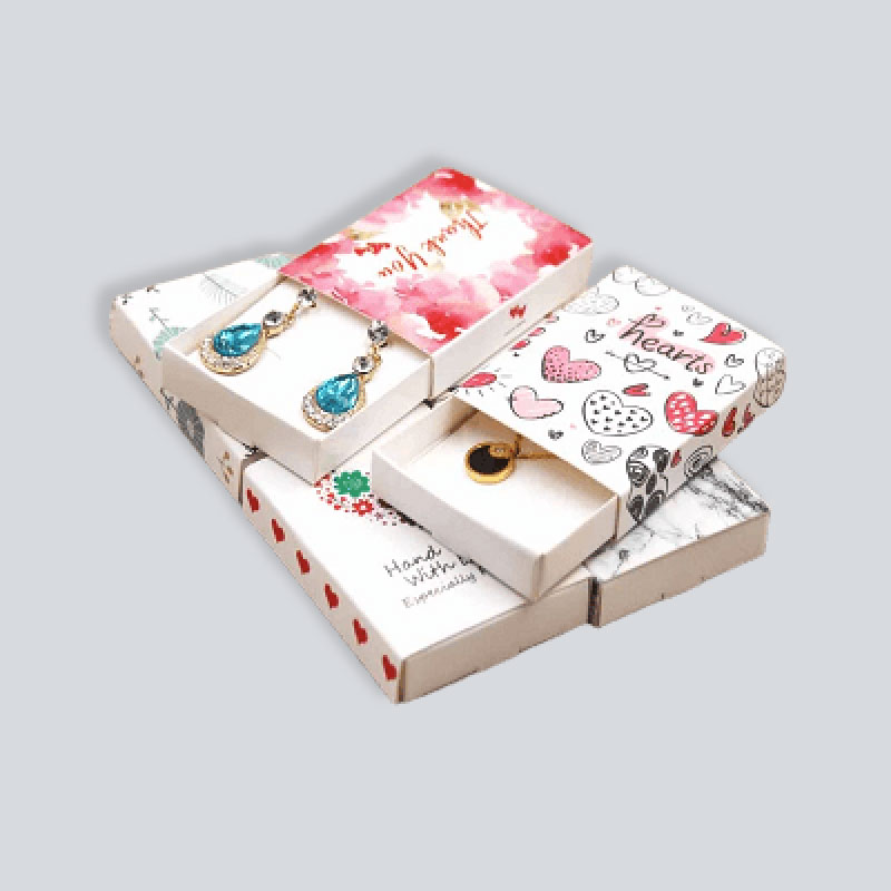 Custom Earing Packaging Boxes