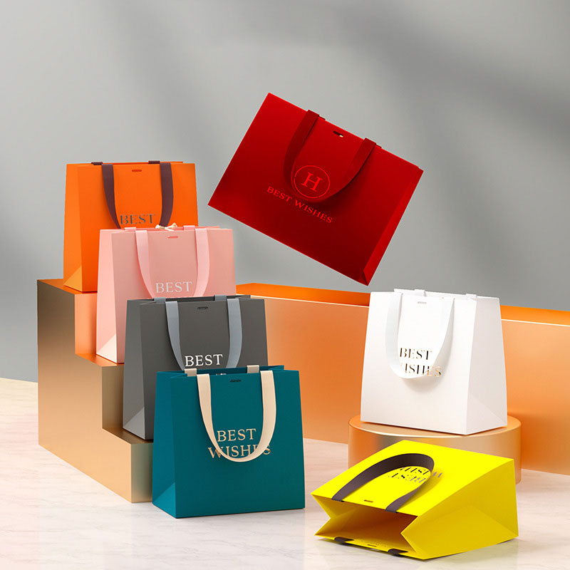 Custom Paper Shopping Bags